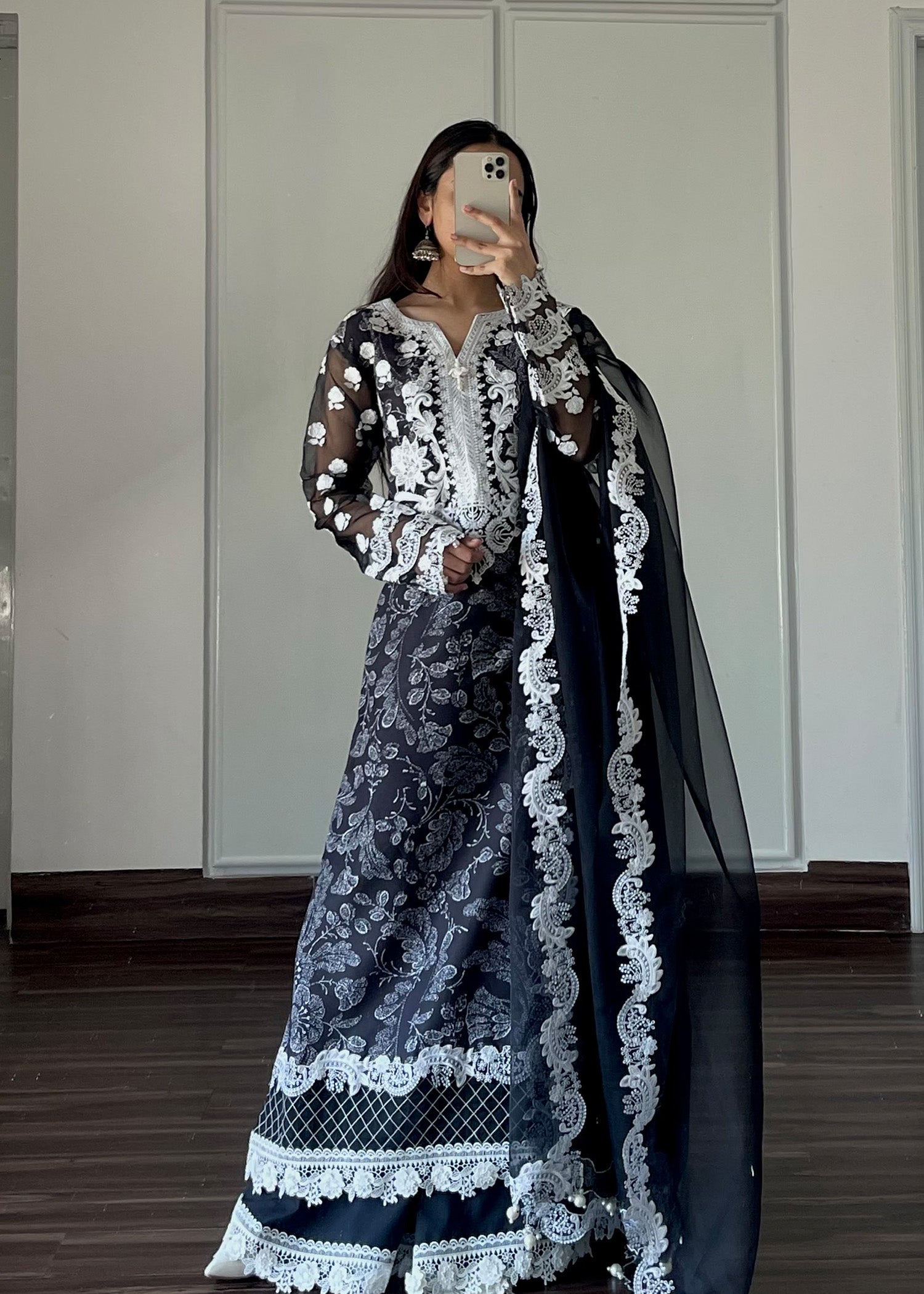 Iman - Client Diary