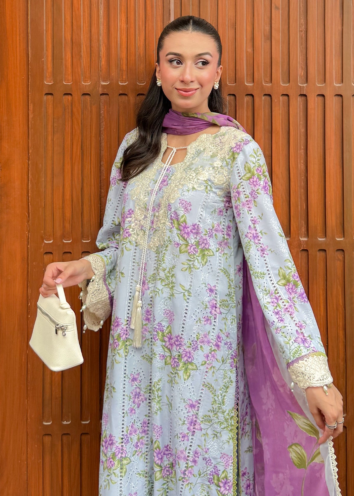Nooreey Khan - Client Diary