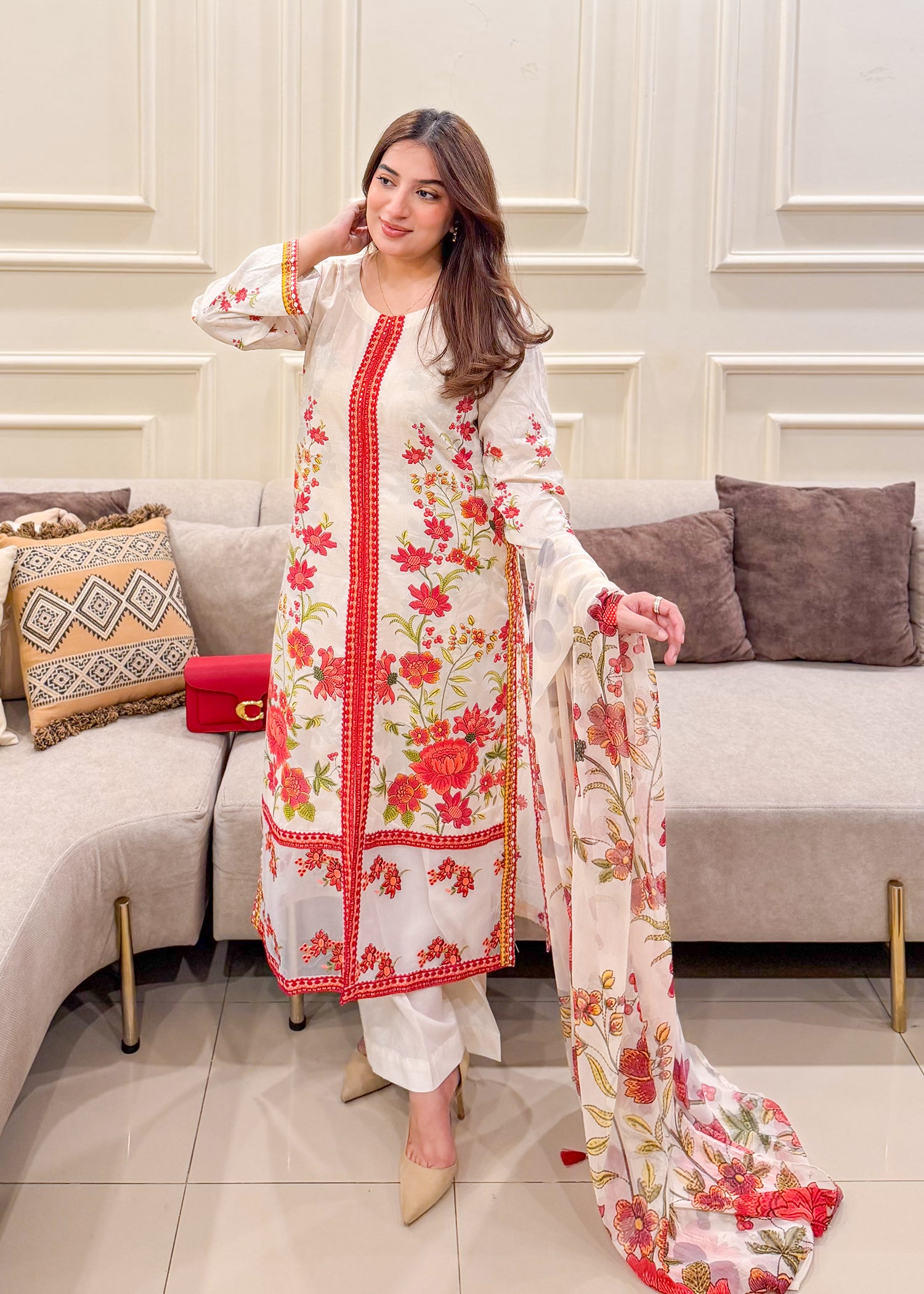 Aimen Hussain - Gul-e-Jaan