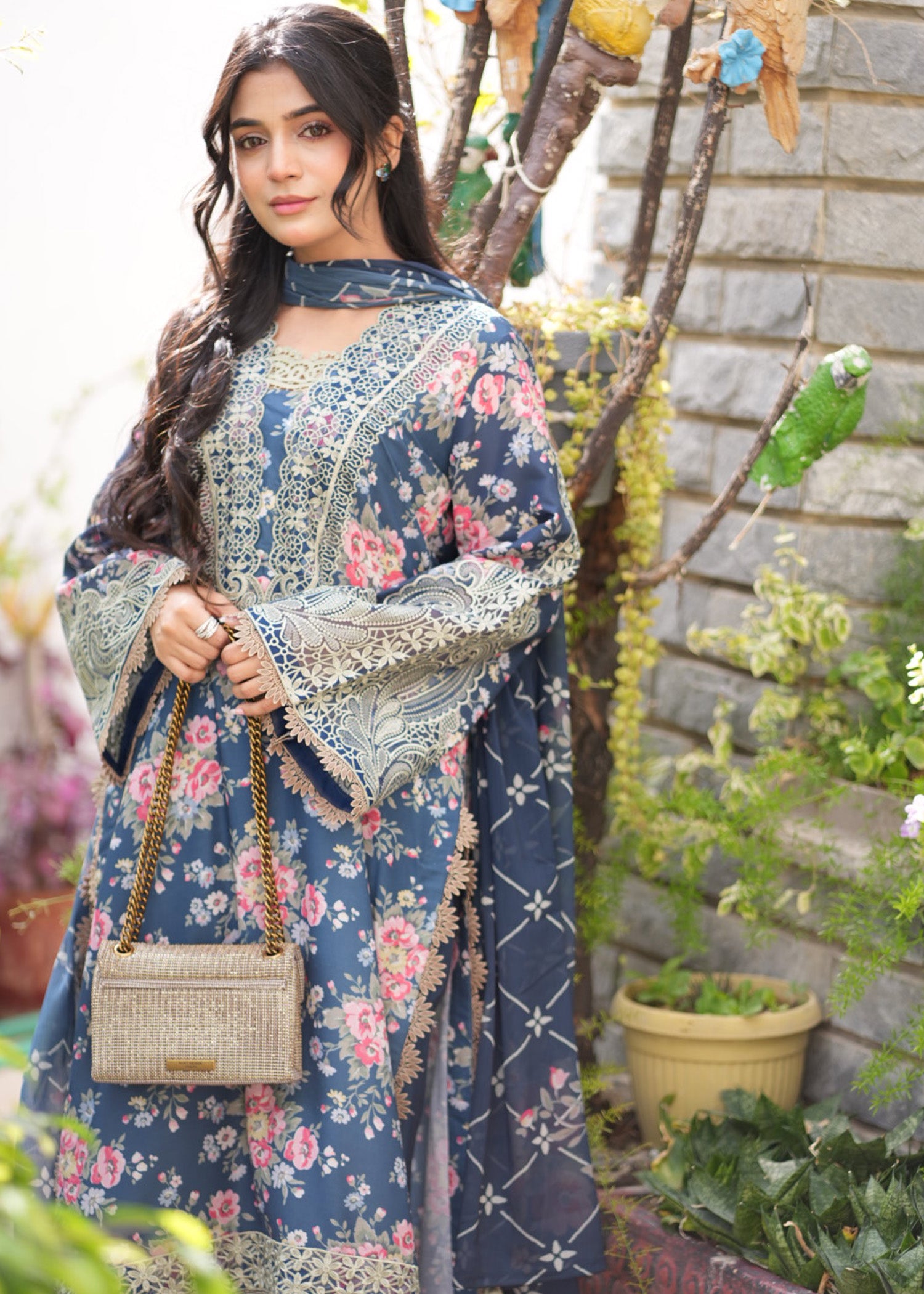 Laiba Khan - Client Diary