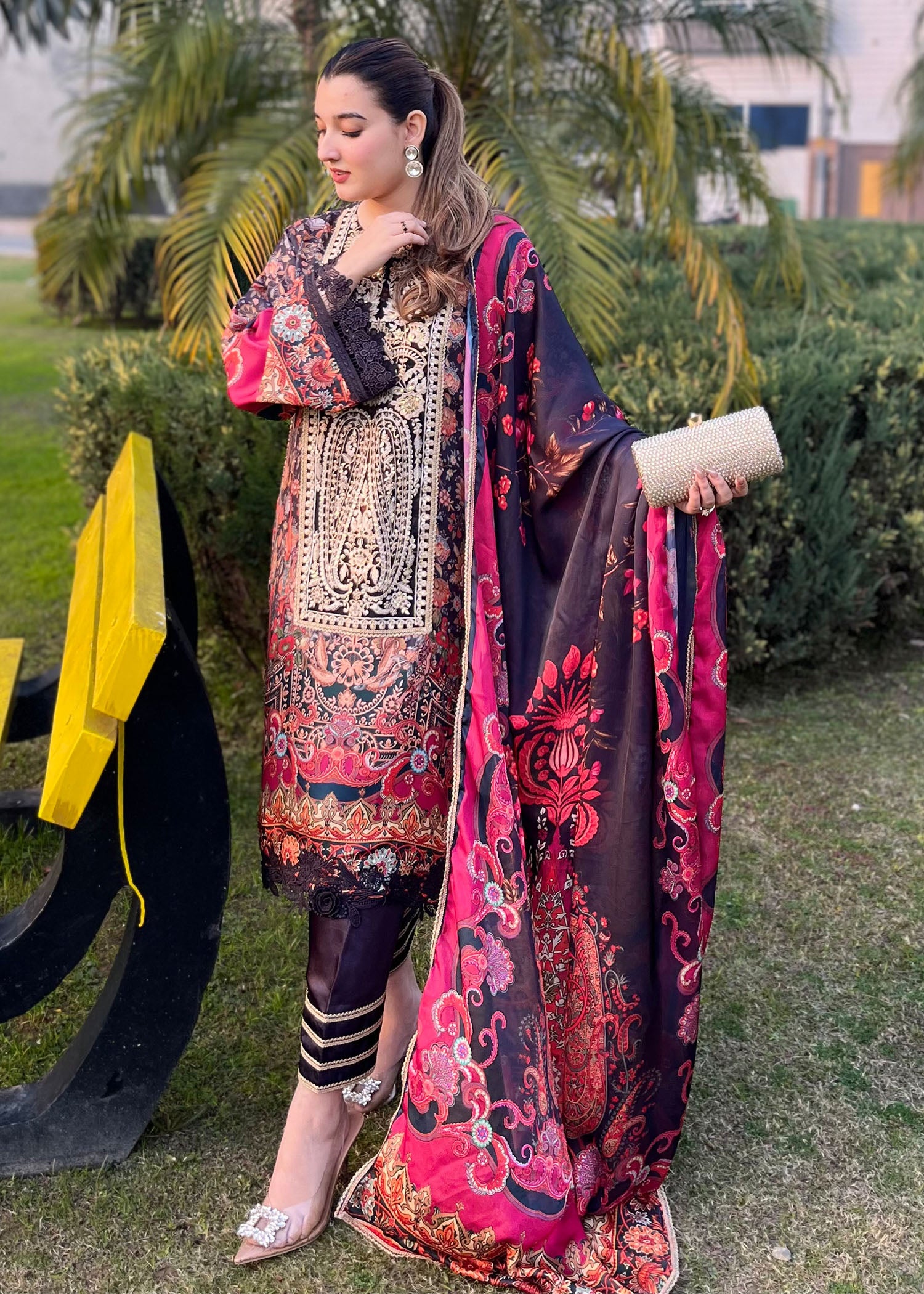 Aleeza - Client Diary
