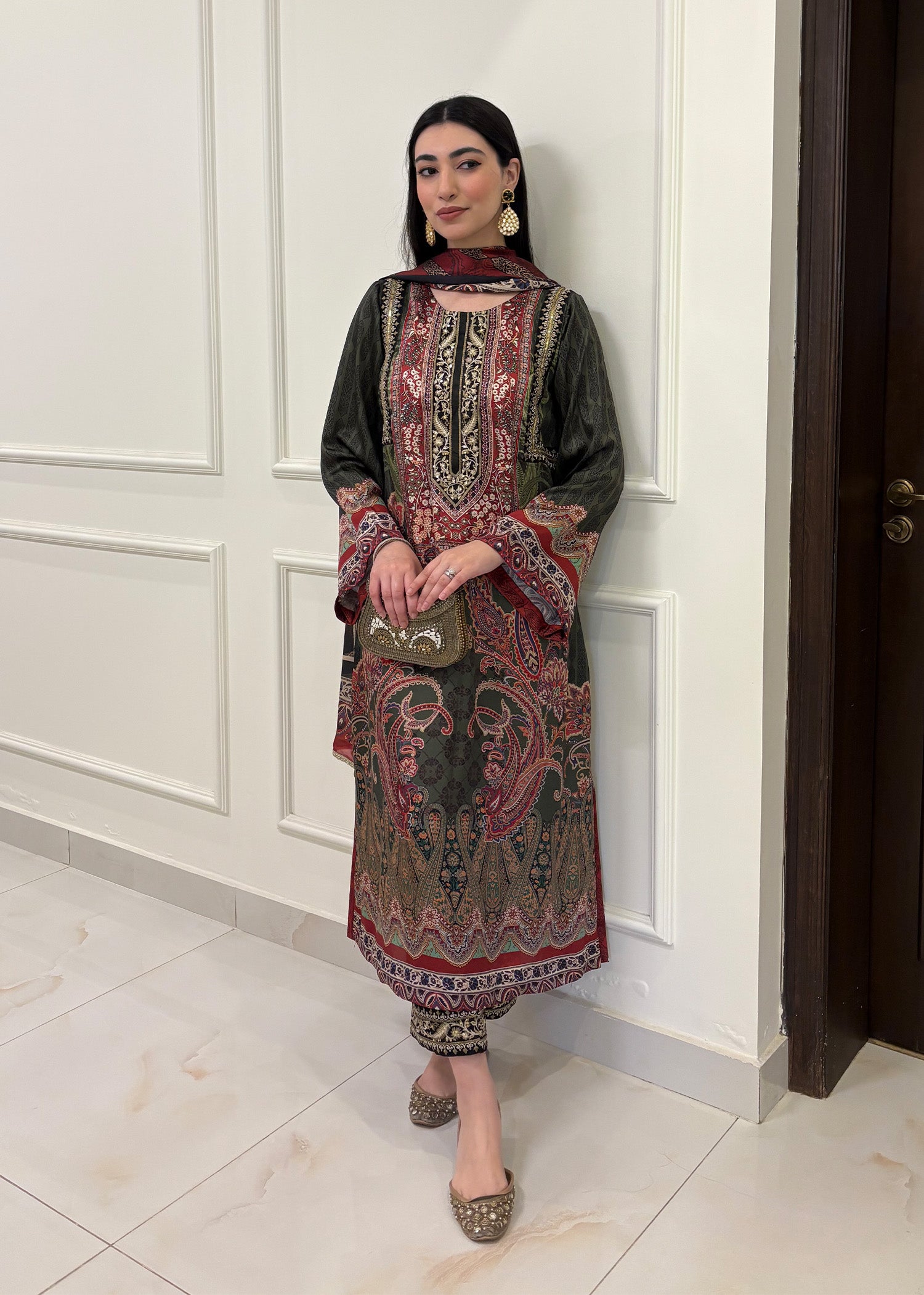 Amina Sultan - Client Diary