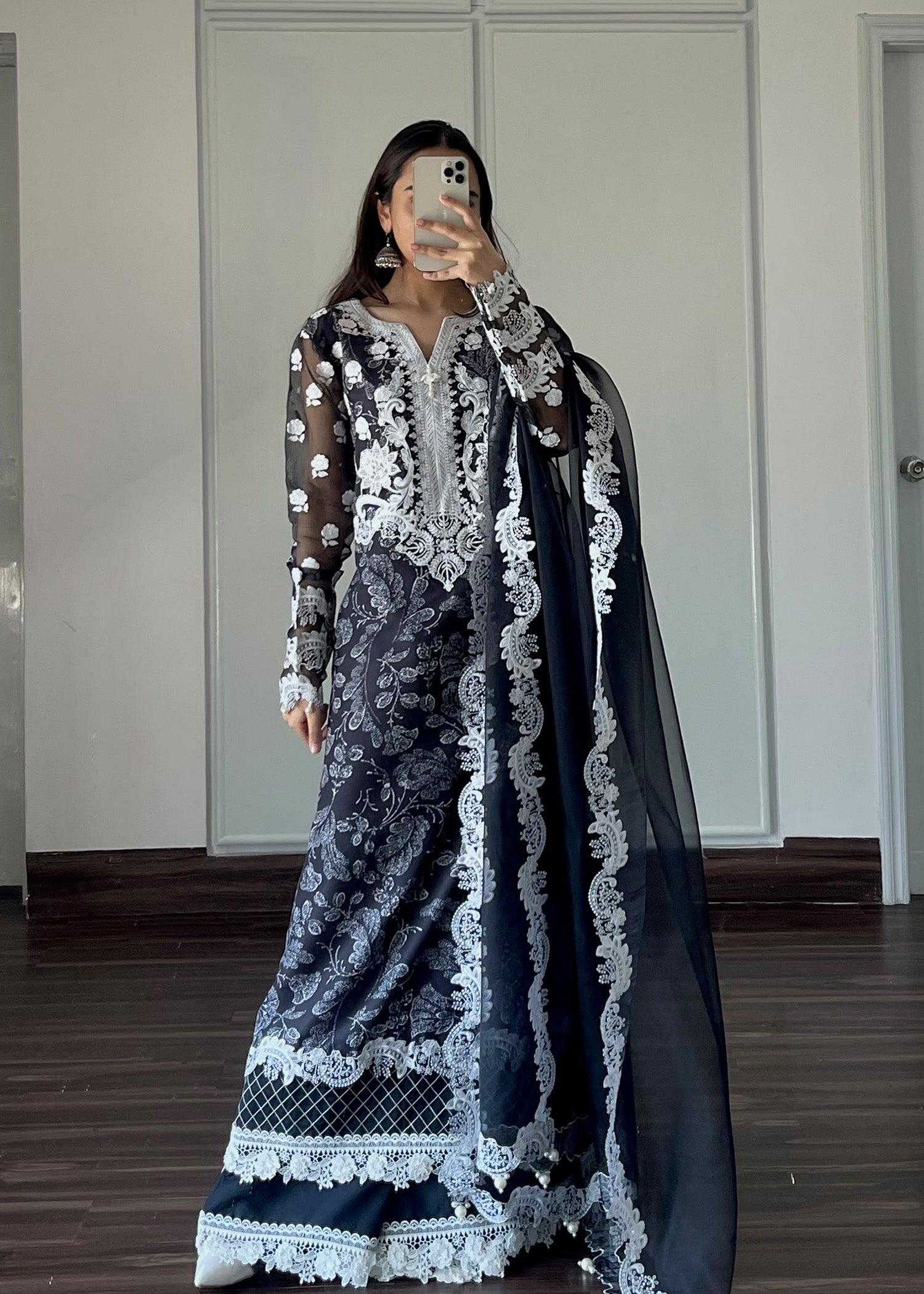 Iman - Client Diary