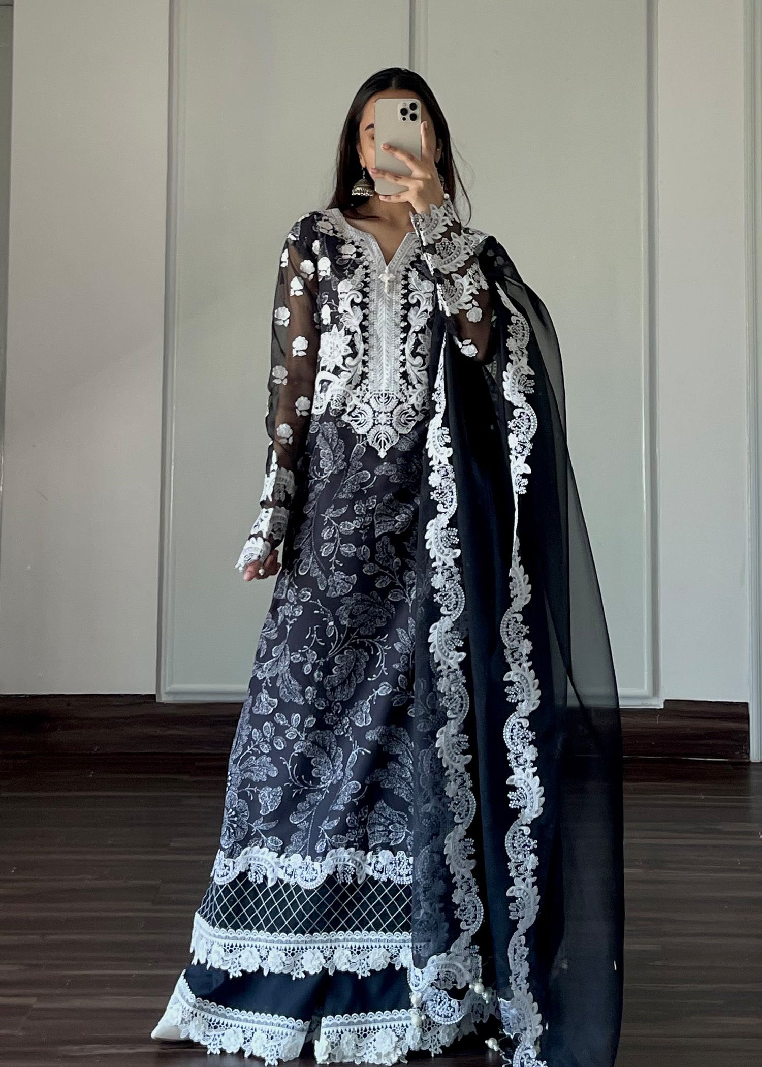 Iman - Client Diary
