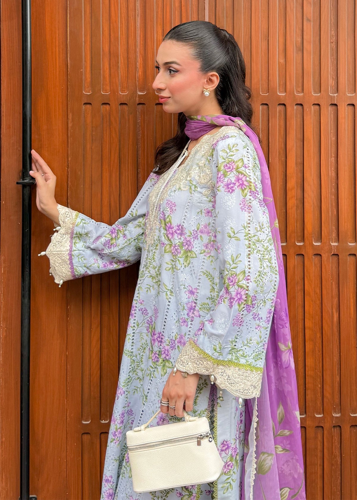 Nooreey Khan - Client Diary